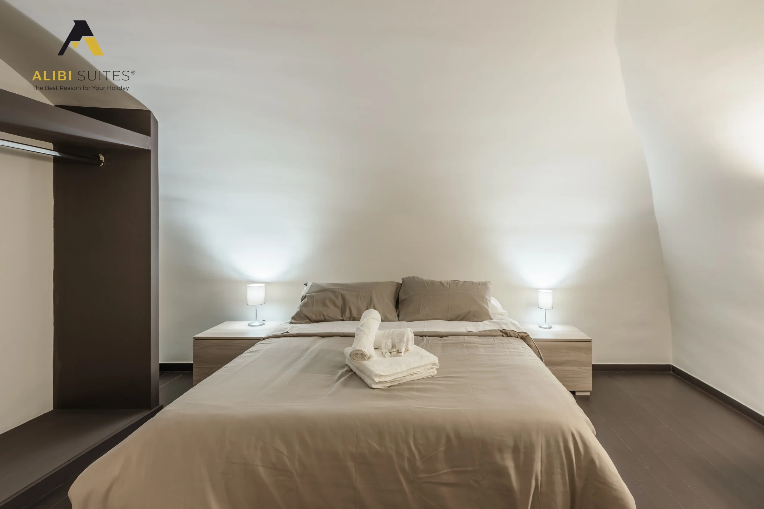 alibi suites-110-HDR