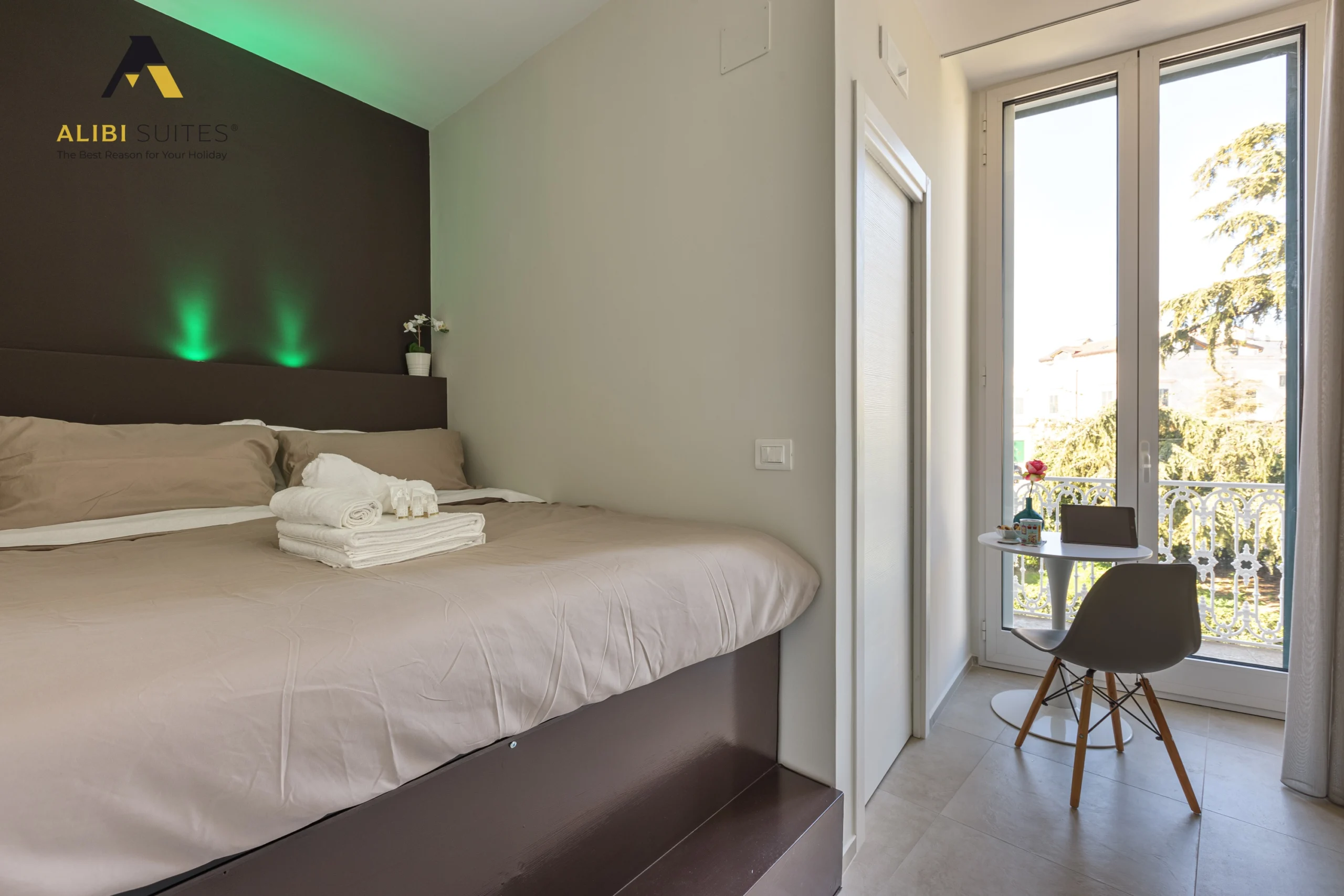 alibi suites-203-HDR