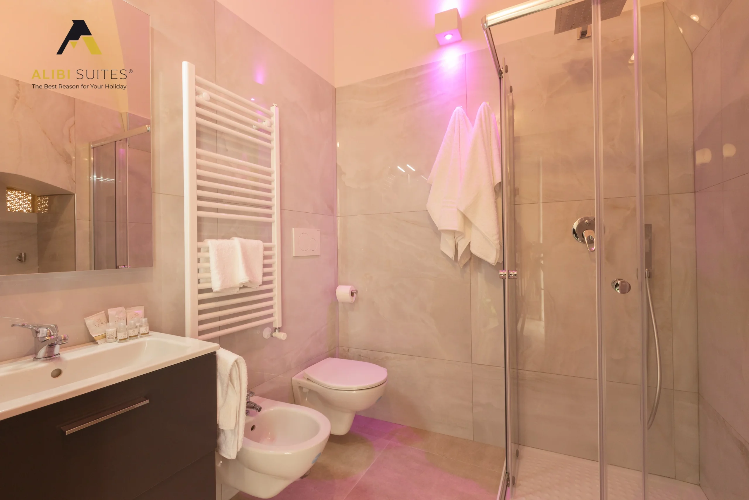 alibi suites-422
